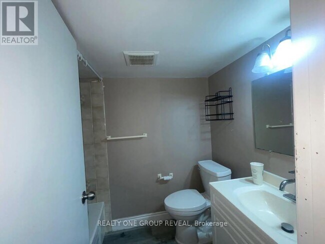 Photo du bâtiment - 56 Bakersfield Dr