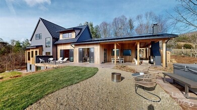 Building Photo - 11 Pink Fox Cove Rd