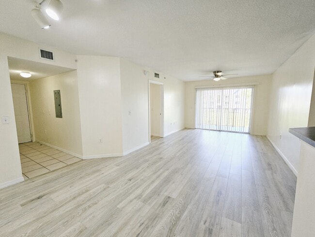 Building Photo - 4151 San Marino Blvd