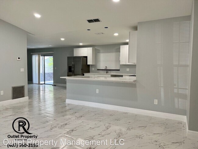 Building Photo - 4 br, 2 bath House - 3244 Sardinia Terrace