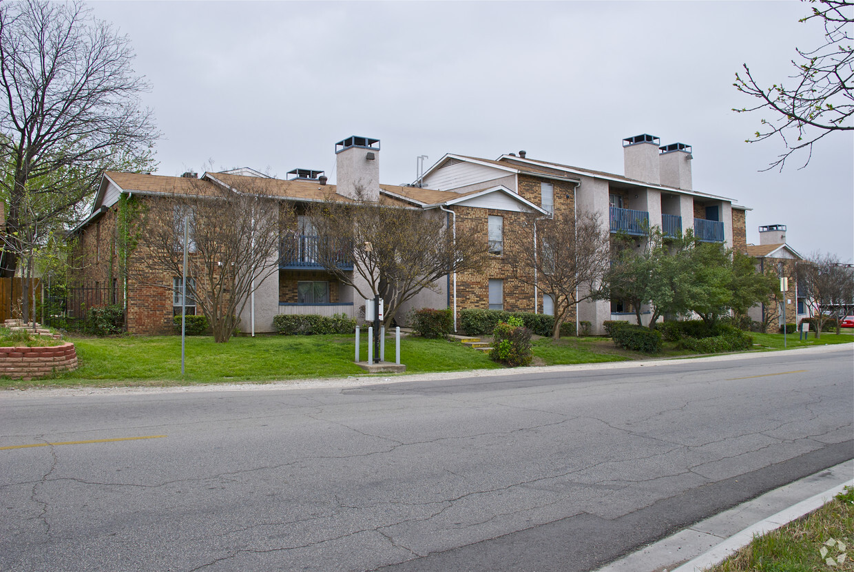 Foto del edificio - Lexington Apartments