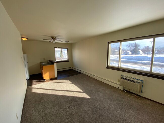 Living Room - 2111 S 60th St