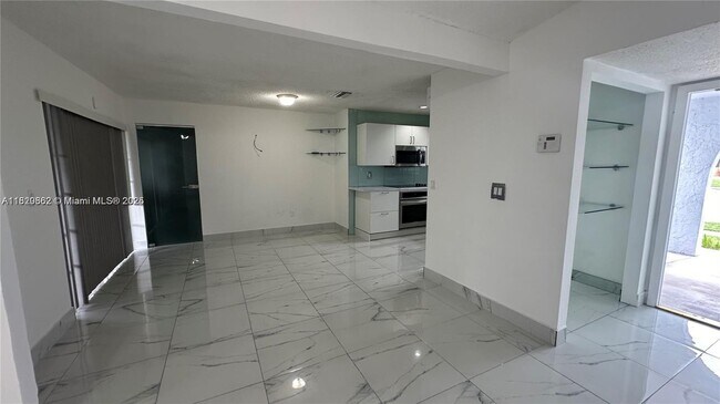 Foto del edificio - 13060 SW 262nd Terrace