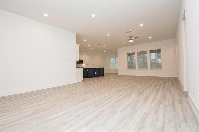 Foto del edificio - 14146 Savage River Ct