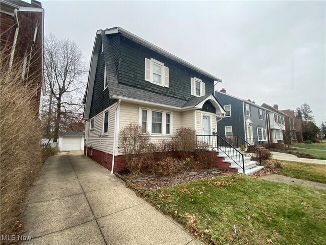 Foto del edificio - 3573 Silsby Rd