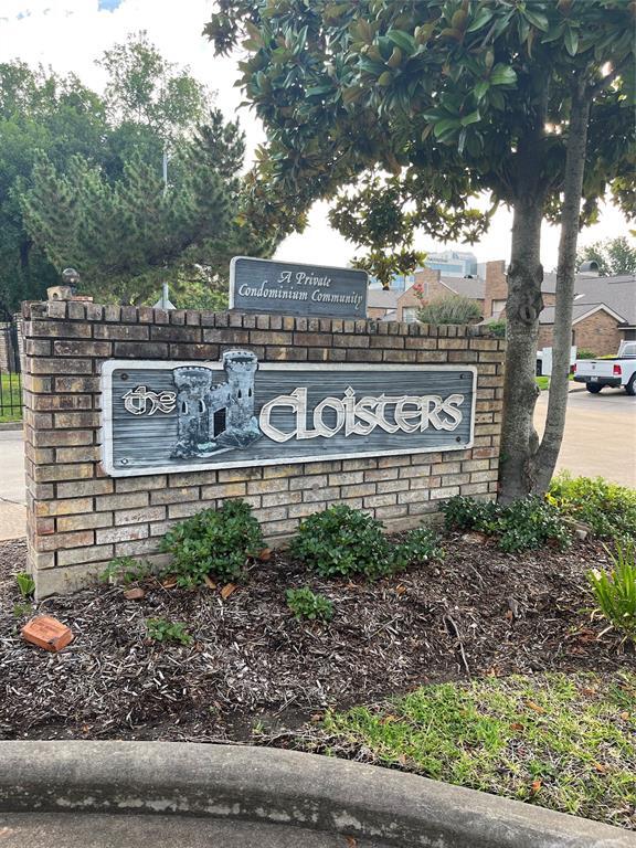 Foto del edificio - 2323 Fairwind Dr