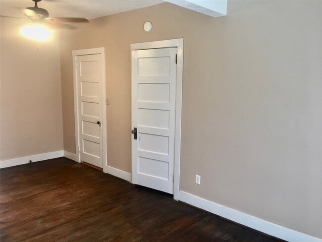 Foto del edificio - 4700 FM 2502 Rd