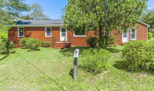 Building Photo - 3 br, 2 bath House - 224 Peach St