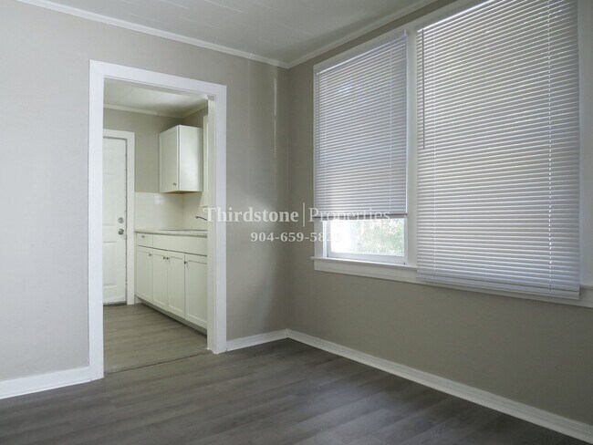 Foto del edificio - 2913 W 2nd St