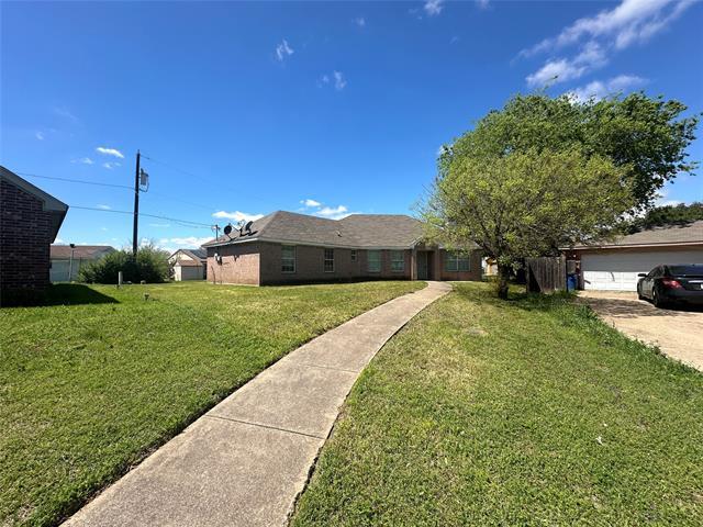Building Photo - 3009 Flask Dr