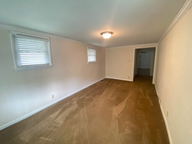 Building Photo - 3950 Olive St