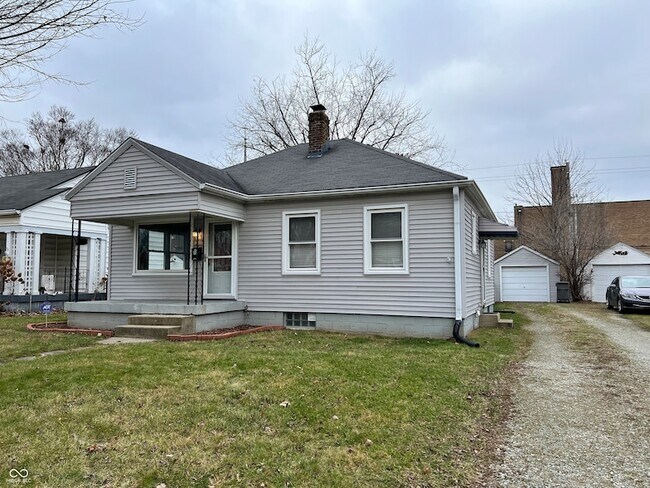 Foto del edificio - 1328 Wallace Ave