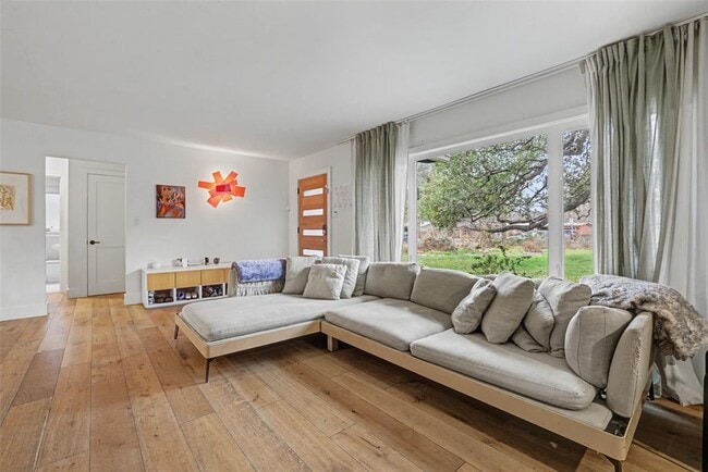 Building Photo - 5803 Shoal Creek Blvd