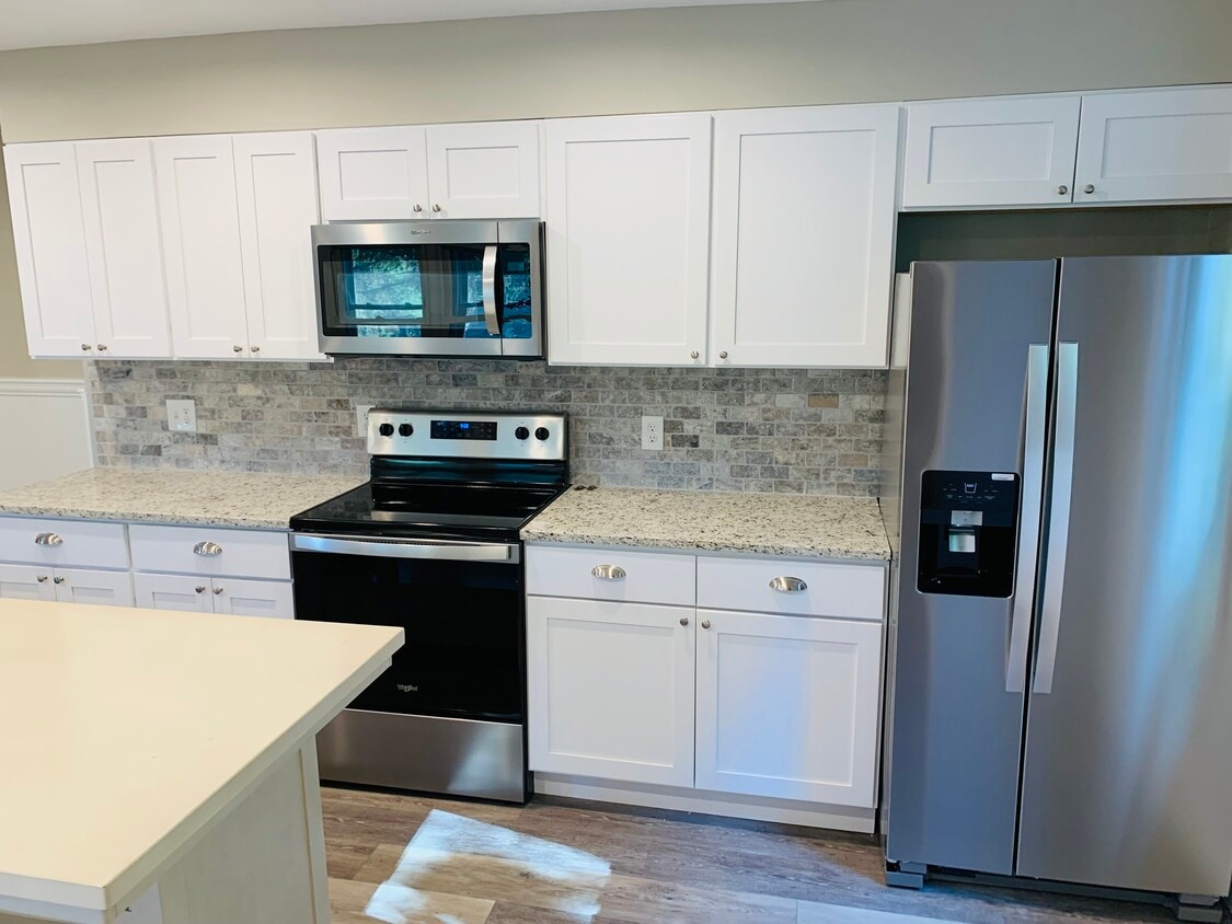 34 Leominster Rd, Shirley, MA 01464 House Rental in Shirley, MA