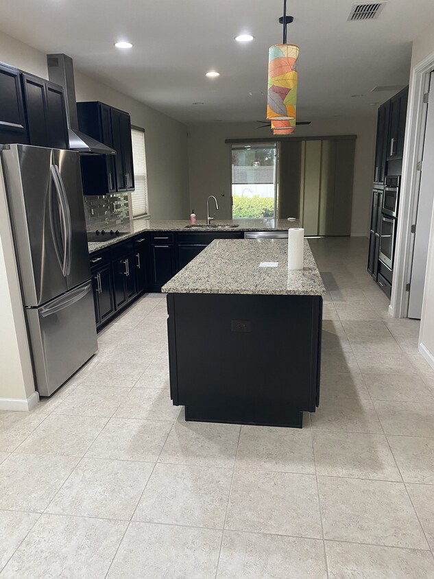 Foto del edificio - 5115 Flag St