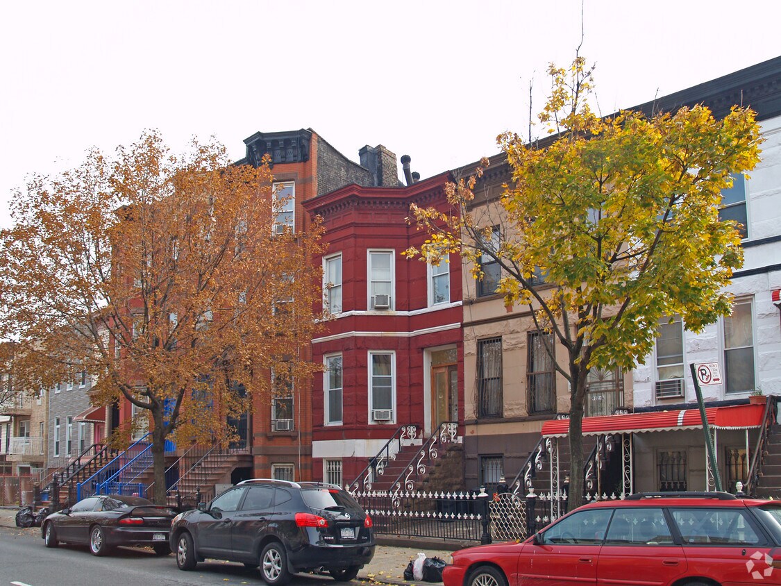 Foto del edificio - 916 Lafayette Ave