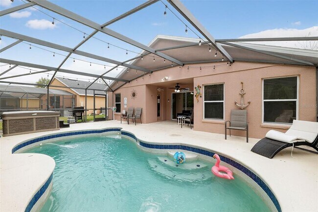 Building Photo - 165 Scrub Jay Way