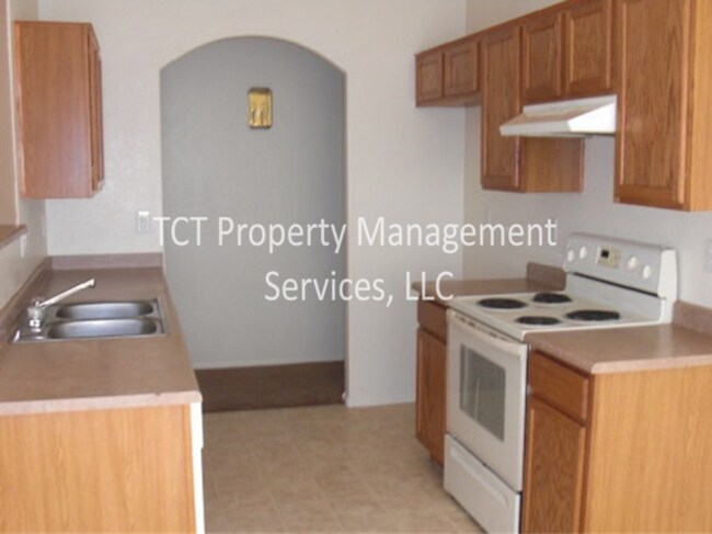 Building Photo - 3bed/2bath Corner lot in Canyon Trails