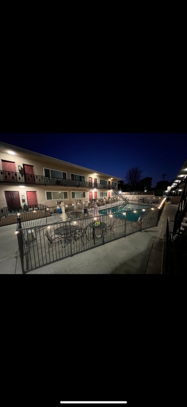 Primary Photo - 1133 E Alosta Ave