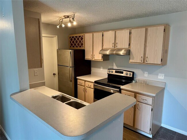 Foto del edificio - 2504 Grassy Point Dr