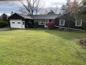 Building Photo - 104 Terrace Cir Building Photo - 104 Terrace Cir