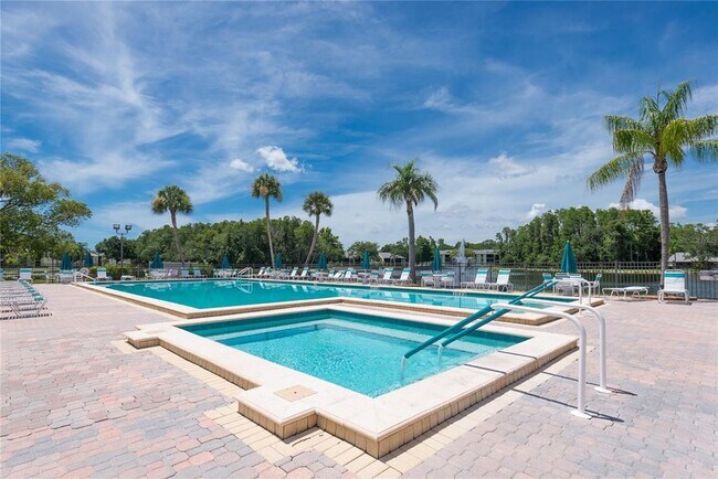 Foto del edificio - 3114 Lake Pine Way