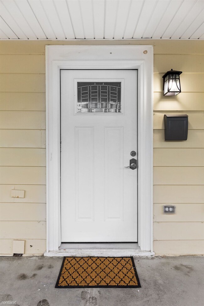 Foto del edificio - 1520 Kennington St