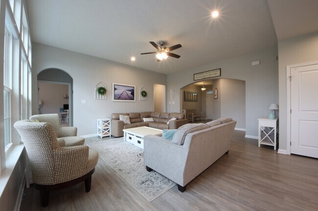 Building Photo - 7100 Verwood Ct