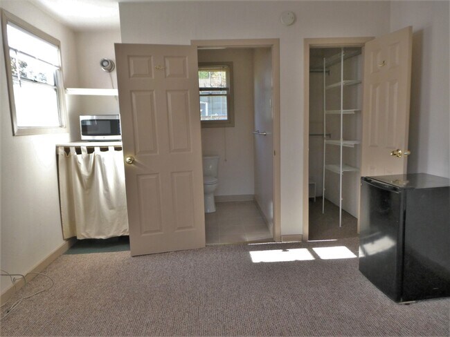 Microwave nook, bathroom and closet - 11553 La Maida St