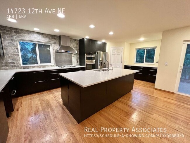 Photo - 14723 12th Ave NE- House