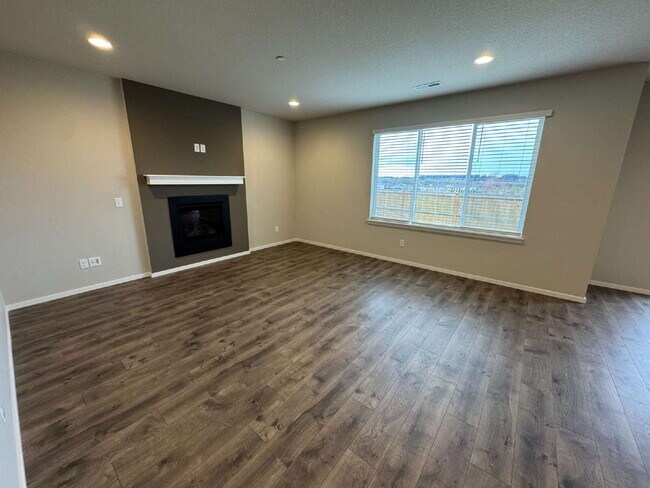 Foto del edificio - Beautiful, 5-Bedroom Camas Home