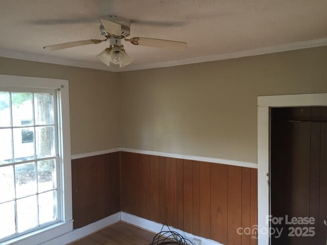 Building Photo - 808 Wilmington Ave
