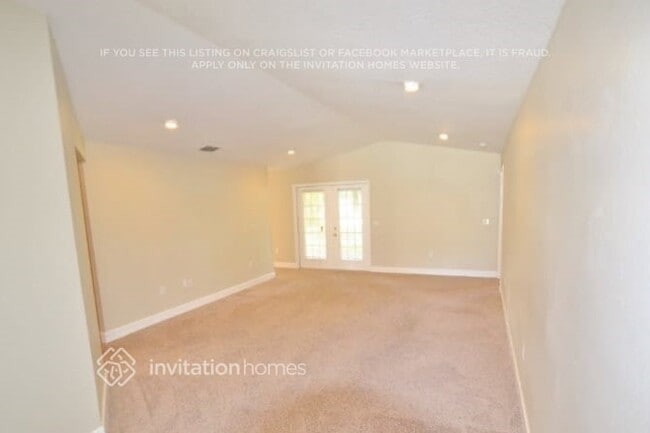 Building Photo - 3236 Forestbrook Dr N