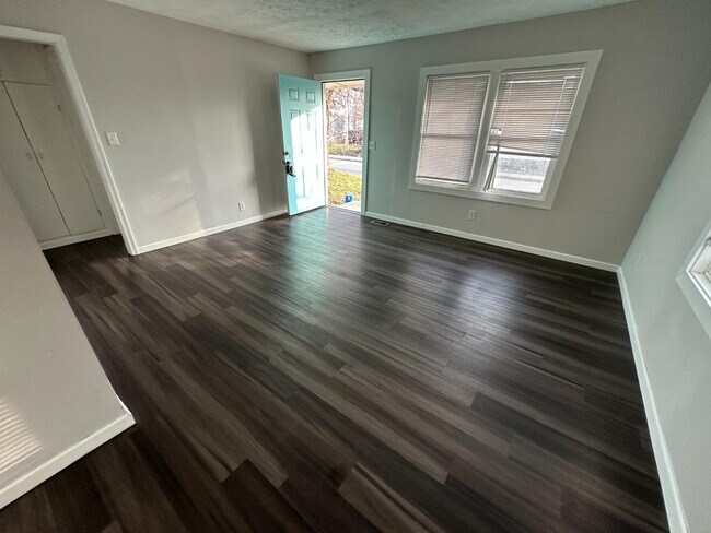 Foto del edificio - 4008 E 30th St