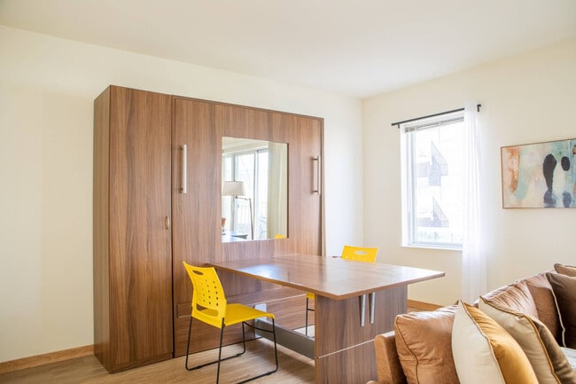 Foto del edificio - 1031 S 1st St