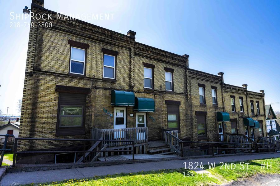1824 W 2nd St Unit H, Duluth, MN 55806 Room for Rent in Duluth, MN