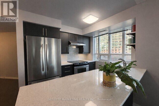 Building Photo - 125 Western Battery Rd