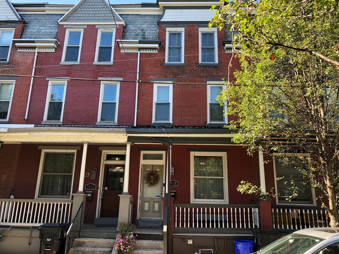1918 Penn St, Harrisburg, PA 17102 Townhome Rentals in Harrisburg PA