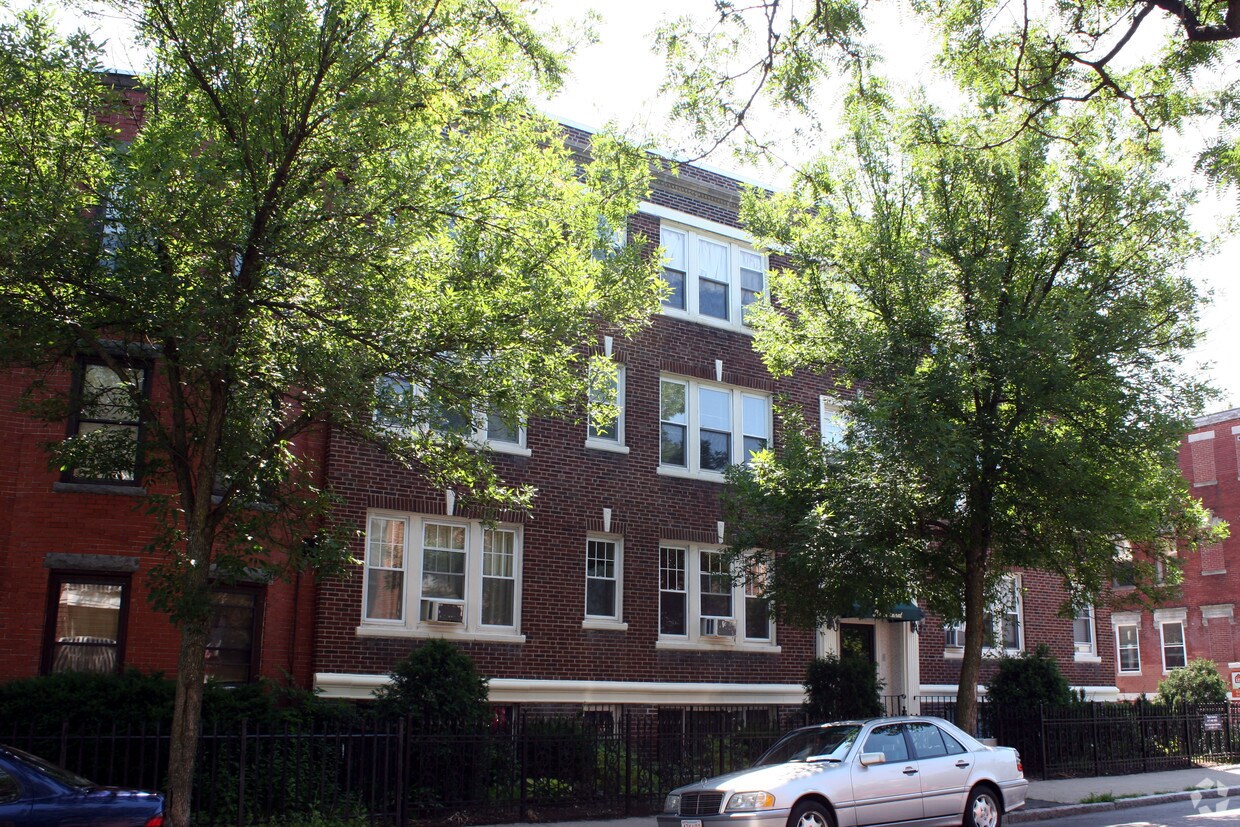 Foto del edificio - 80 Florida St