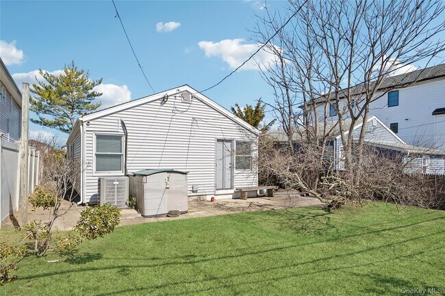 Foto del edificio - 714 E Park Ave