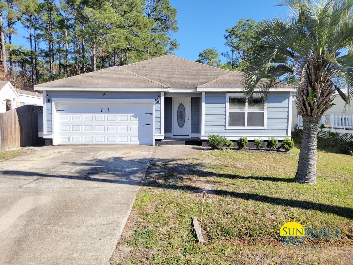 Primary Photo - Gorgeous 3 Bedroom home in Santa Rosa Beach!