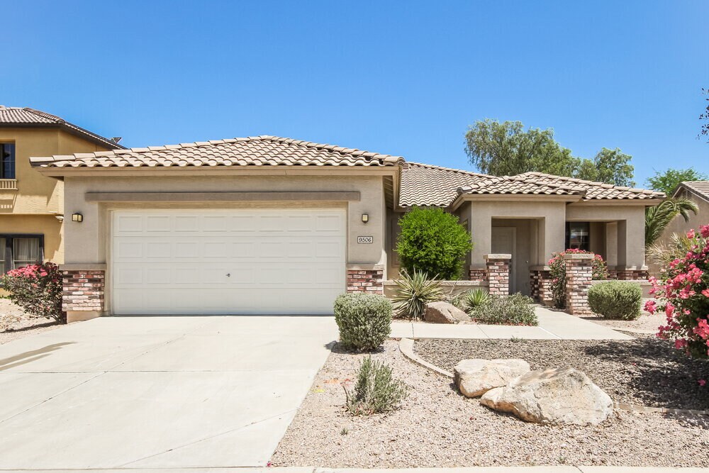 Foto principal - 9506 W Mariposa St
