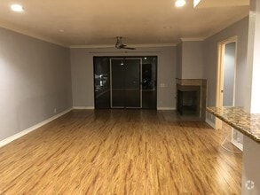 Building Photo - 238 E Fern Ave