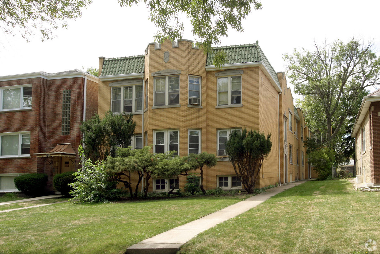 Primary Photo - 2730-2732 N Sayre Ave