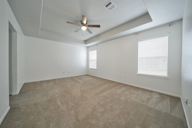 Building Photo - 17247 Mitchell Pass Ln