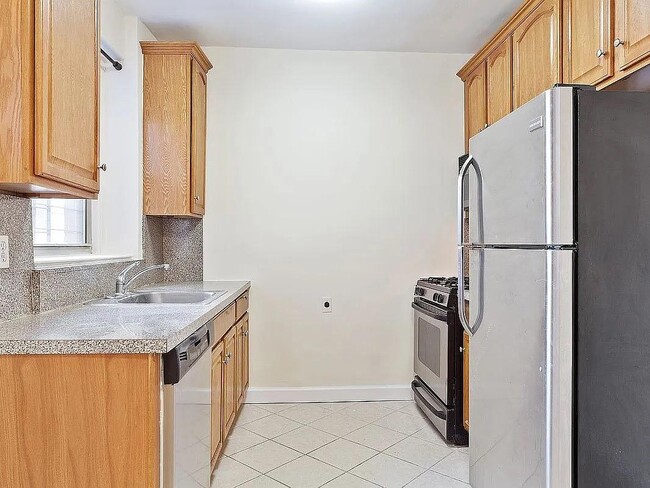 Foto del edificio - 41-15 45th St