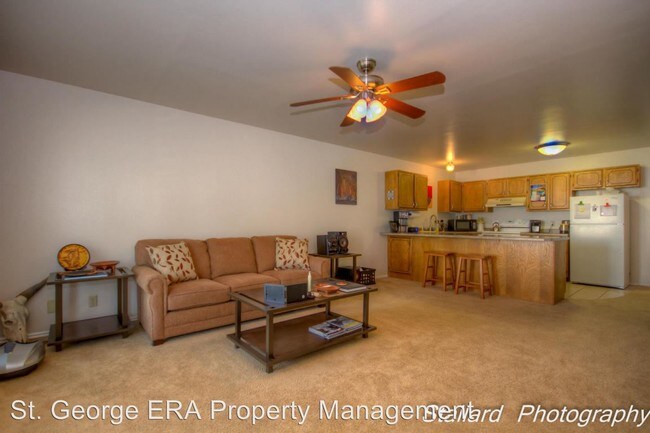 Building Photo - 156 N 500 W