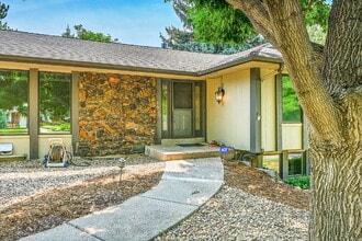 Building Photo - 3920 S Dahlia St