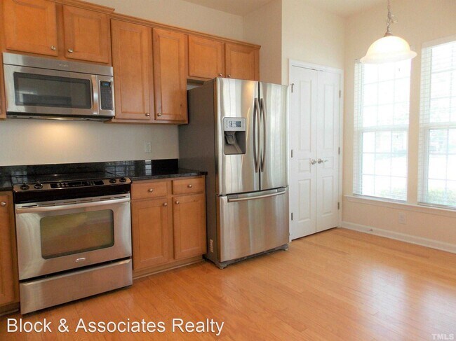 Building Photo - 2 br, 2 bath House - 742 Finnbar Dr
