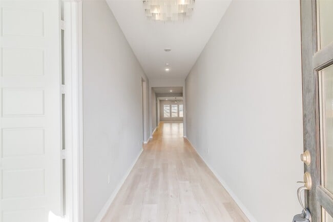 Foto del edificio - 18314 Southwood Creek Dr